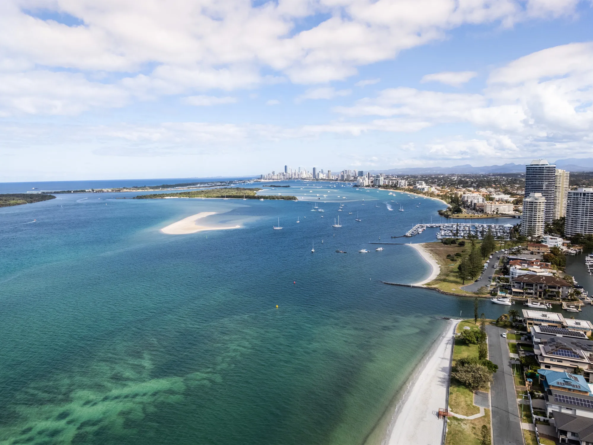 Runaway Bay | Coast Holiday Management - Alloggio